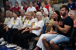 I Przegląd Zespołów Tanecznych Seniorów „Dance Marathon 60+” uroczyście otworzył Senioralia 2025 w Świebodzicach