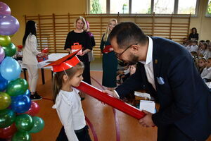 SP nr 4 pasowanie na ucznia