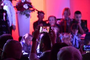 Wieczornica Patriotyczna w Świebodzicach – wzruszający hołd dla Niepodległej