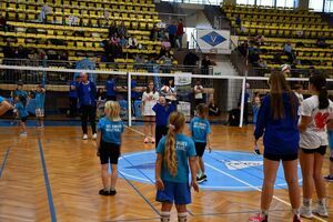 Mini Liga Siatkówki w Świebodzicach – sportowe emocje i młodzieńcza energia!
