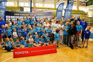 Mini Liga Siatkówki w Świebodzicach – sportowe emocje i młodzieńcza energia!