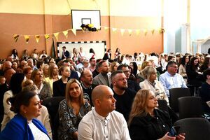 Nowy rozdział czas zacząć: Pożegnanie maturzystów w świebodzickim LO