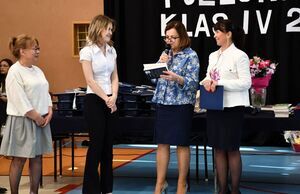 Nowy rozdział czas zacząć: Pożegnanie maturzystów w świebodzickim LO