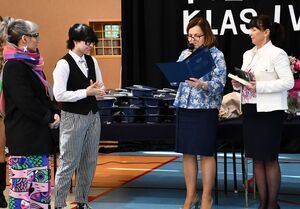 Nowy rozdział czas zacząć: Pożegnanie maturzystów w świebodzickim LO