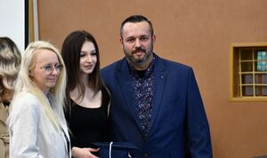 Nowy rozdział czas zacząć: Pożegnanie maturzystów w świebodzickim LO