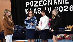 Nowy rozdział czas zacząć: Pożegnanie maturzystów w świebodzickim LO