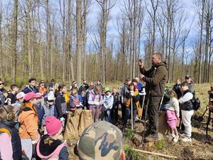 Mieszkańcy i Strażnicy Ochrony Przyrody posadzili 1000 jodeł