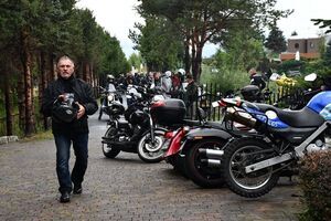 Mimo kapryśnej pogody – motocykliści nie zawiedli! XIV Zlot Motocykli w Świebodzicach  