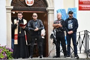 Mimo kapryśnej pogody – motocykliści nie zawiedli! XIV Zlot Motocykli w Świebodzicach  