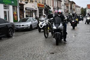Mimo kapryśnej pogody – motocykliści nie zawiedli! XIV Zlot Motocykli w Świebodzicach  