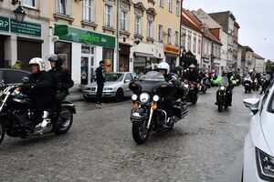 Mimo kapryśnej pogody – motocykliści nie zawiedli! XIV Zlot Motocykli w Świebodzicach  