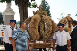 Gminne podium na dożynkach powiatowych