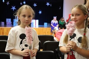 Trzydnik Duży: Z Mikołajem przy choinkach (foto)