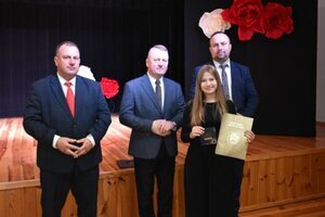 Ku chwale Niepodległej