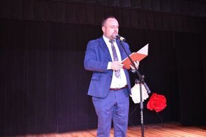 Ku chwale Niepodległej