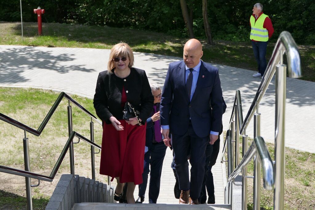 Uroczyste otwarcie nowego budynku w Samodzielnym Publicznym Psychiatrycznym Zakładzie Opiekuńczo - Leczniczym w Celejowie