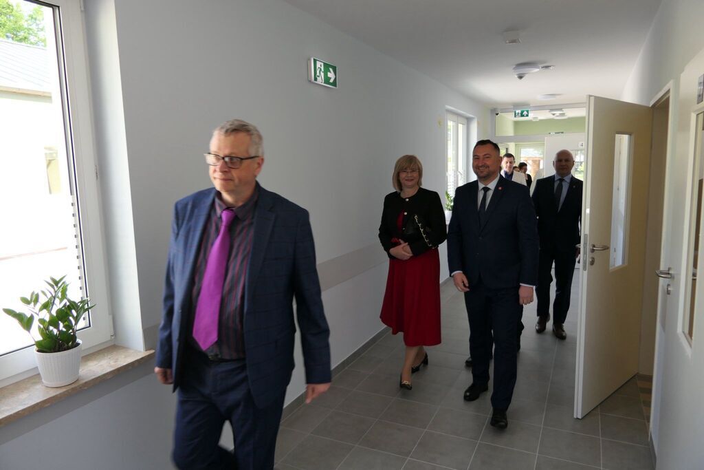 Uroczyste otwarcie nowego budynku w Samodzielnym Publicznym Psychiatrycznym Zakładzie Opiekuńczo - Leczniczym w Celejowie