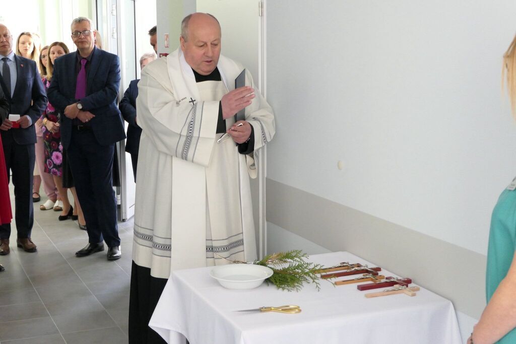 Uroczyste otwarcie nowego budynku w Samodzielnym Publicznym Psychiatrycznym Zakładzie Opiekuńczo - Leczniczym w Celejowie