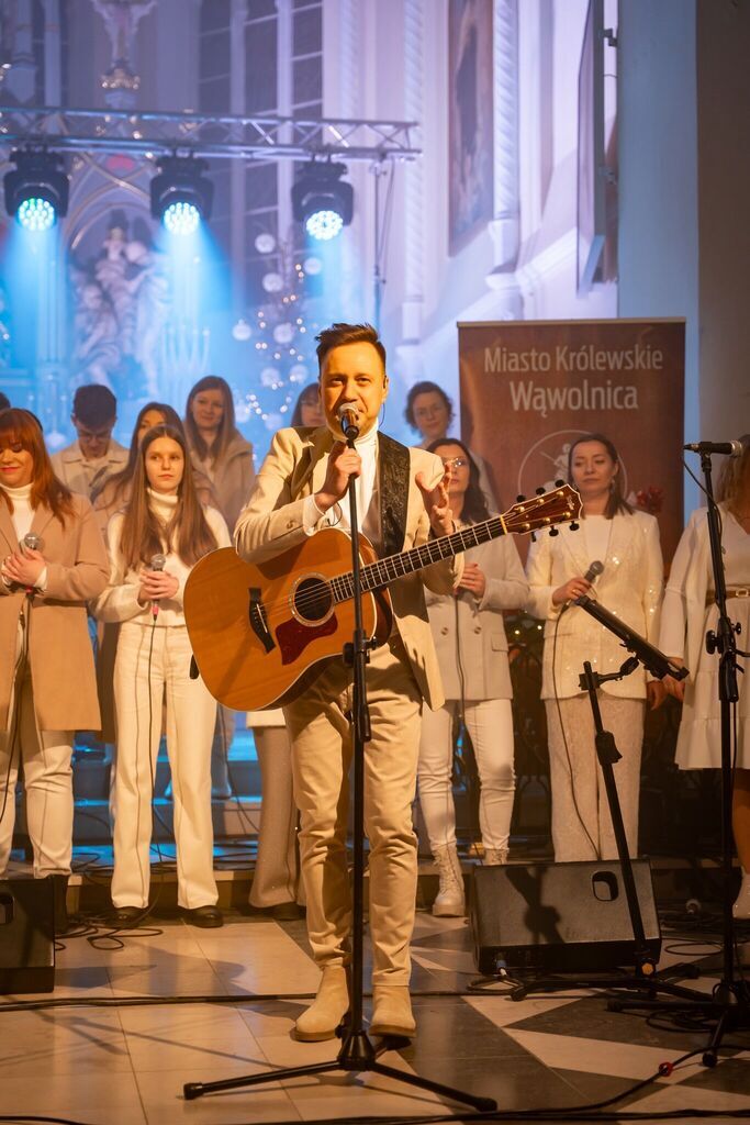 Koncert Kolęd pt: „Nadzieja niech wstąpi w nas”