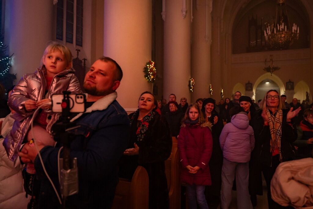 Koncert Kolęd pt: „Nadzieja niech wstąpi w nas”