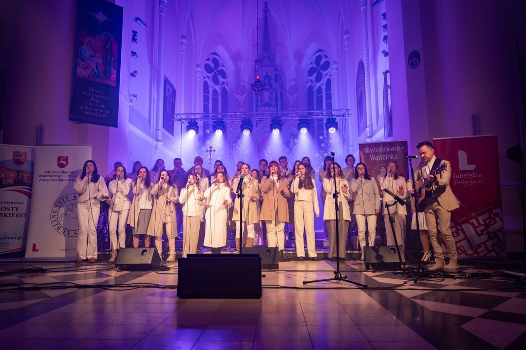 Koncert Kolęd pt: „Nadzieja niech wstąpi w nas”