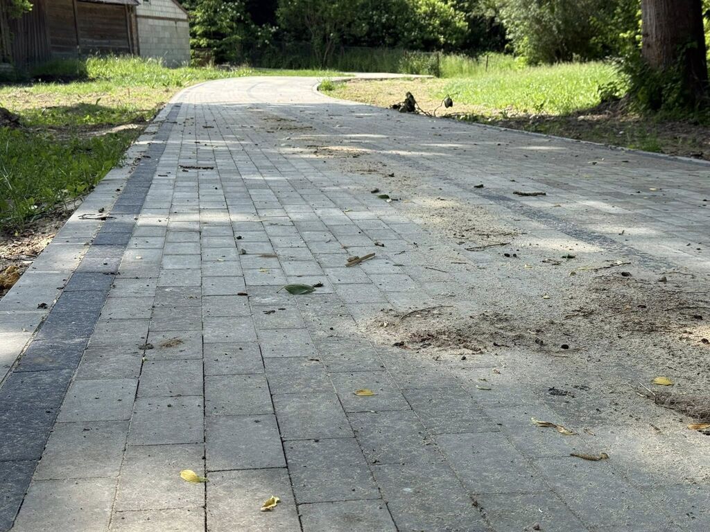 Modernizacja placu targowego w Wąwolnicy