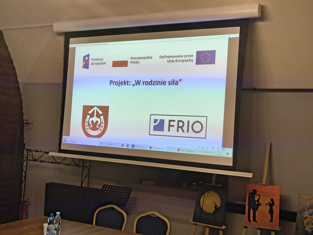 
                                                    Spotkanie w ramach partnerstwa na rzecz Lokalnego Systemu Wsparcia Rodzin  w Gminie Wojciechów
                                                