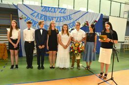 rodzice składają podziękowanie dyrektor SP Imbramowice Krystynie Waliszak