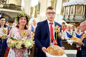 Dożynki gminne w Wierzbnej