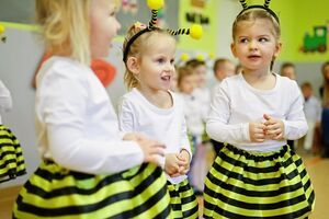 Pasowanie na przedszkolaka w Bajkowym Przedszkolu w Żarowie