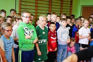 Patryk Klimala z wizytą w SP Żarów