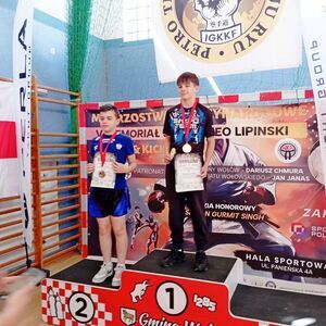 Worek MEDALI dla Kickboxing Fighter Żarów