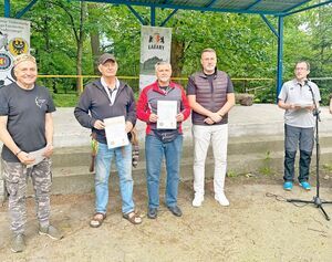 Turniej łuczniczy w Łażanach