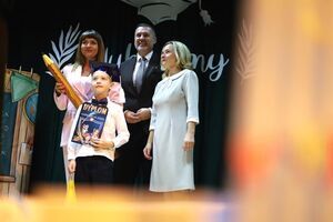 Pasowanie pierwszoklasistów w SP Żarów