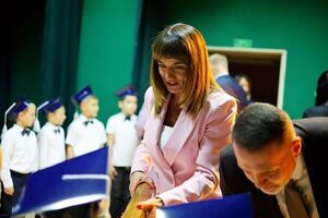 Pasowanie pierwszoklasistów w SP Żarów