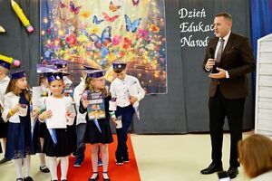 Ślubowanie i pasowanie na ucznia w SP Zastruże