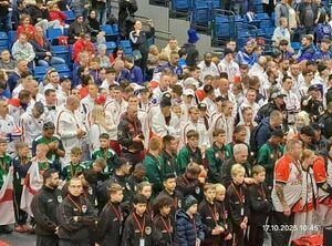 Zawodnicy Kickboxing Fighter Żarów z medalami Mistrzostw Świata