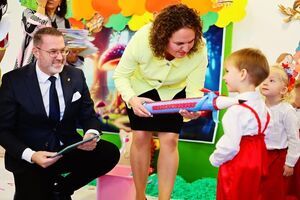 Krasnale i Żabki pasowane na przedszkolaka