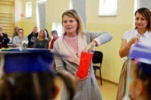 Pasowanie na ucznia w SP Mrowiny