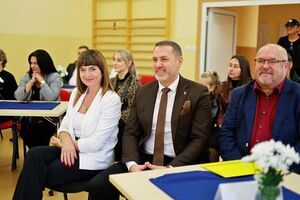 Pasowanie na ucznia w SP Mrowiny