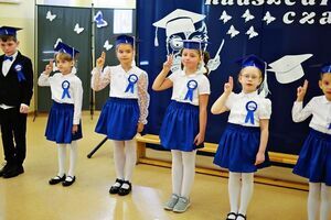 Pasowanie na ucznia w SP Mrowiny