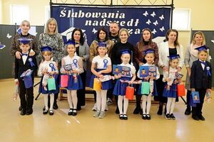 Pasowanie na ucznia w SP Mrowiny