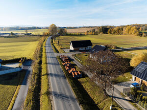 Trwają prace przy budowie ścieżki rowerowej Żarów-Wierzbna