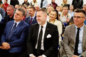 Bajkowe Przedszkole i Żłobek Miejski w Żarowie otwarte po termomodernizacji i remoncie