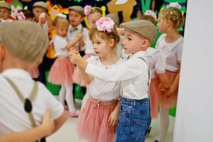 Bajkowe Przedszkole i Żłobek Miejski w Żarowie otwarte po termomodernizacji i remoncie