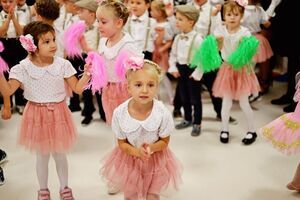 Bajkowe Przedszkole i Żłobek Miejski w Żarowie otwarte po termomodernizacji i remoncie