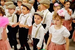 Bajkowe Przedszkole i Żłobek Miejski w Żarowie otwarte po termomodernizacji i remoncie