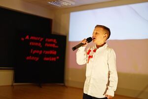 Wieczornica Patriotyczna dla Niepodległej w SP Żarów