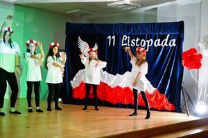 Wieczornica Patriotyczna dla Niepodległej w SP Żarów