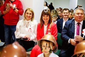 Wieczornica Patriotyczna dla Niepodległej w SP Żarów